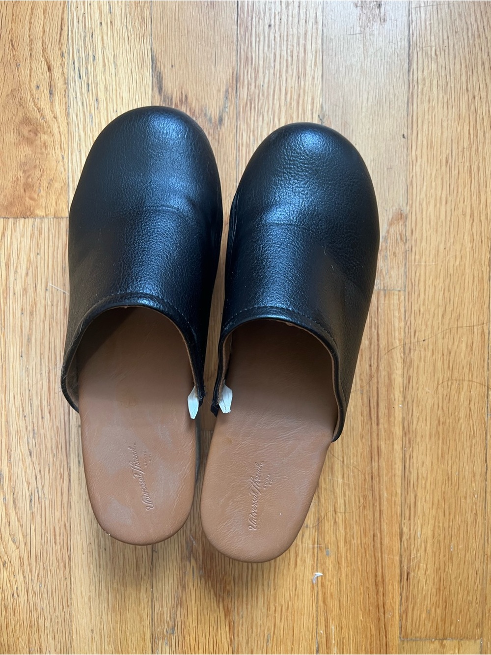 Universal Thread Black Leather Slip-On Clog with Tan Insole
